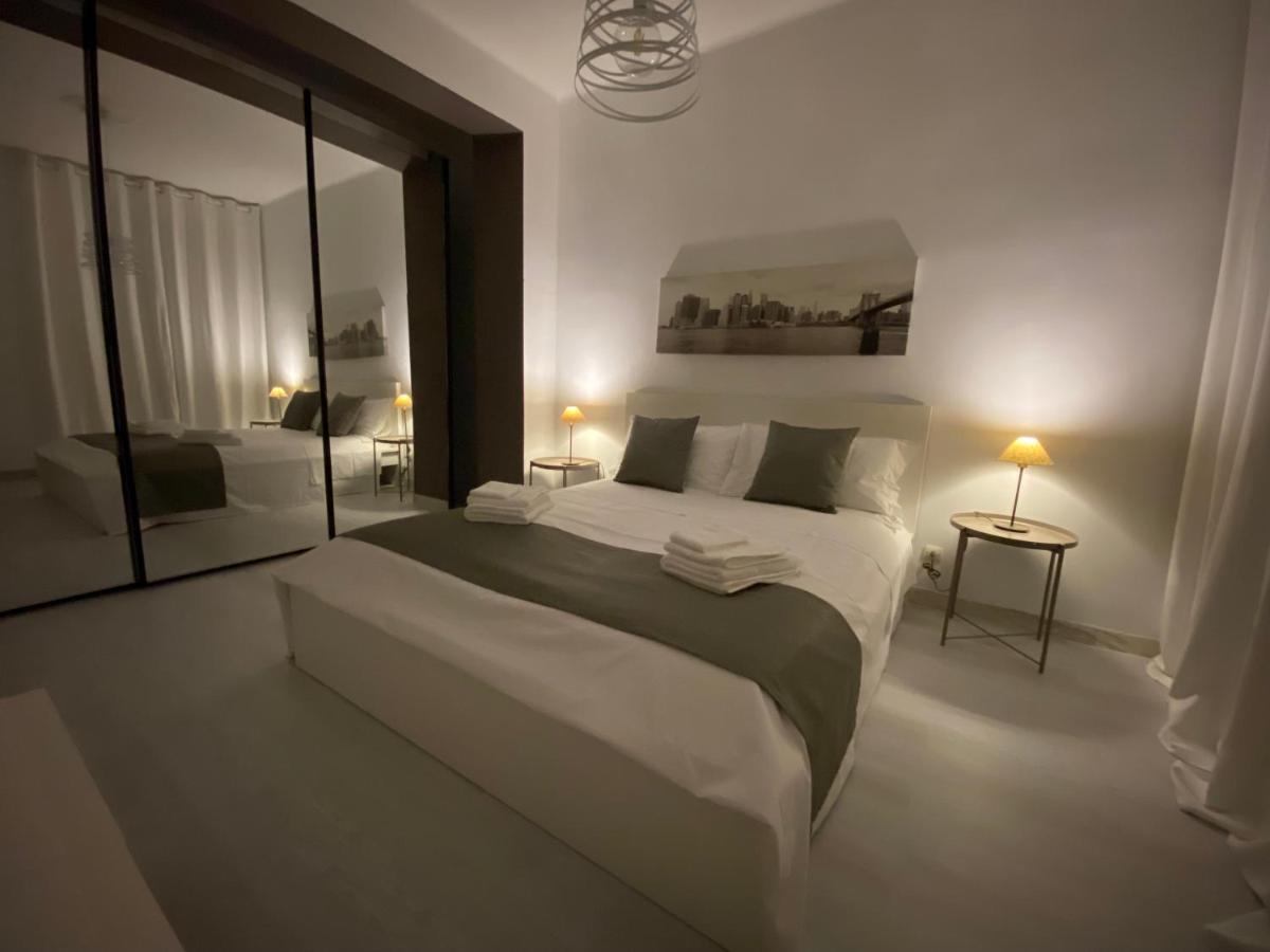 Ferienwohnung Dimora De Amicis 88 Bari Exterior foto