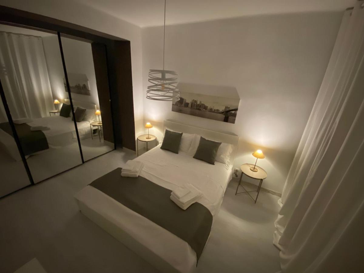 Ferienwohnung Dimora De Amicis 88 Bari Exterior foto